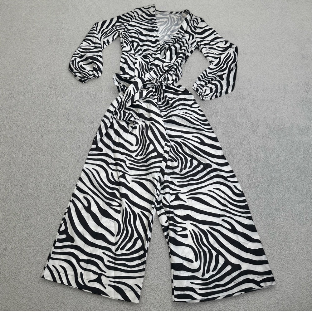 S.DEER Jumpsuit Zebra Print Wide Leg Long Sleeve V Neck Tie Waist One Piece NWT